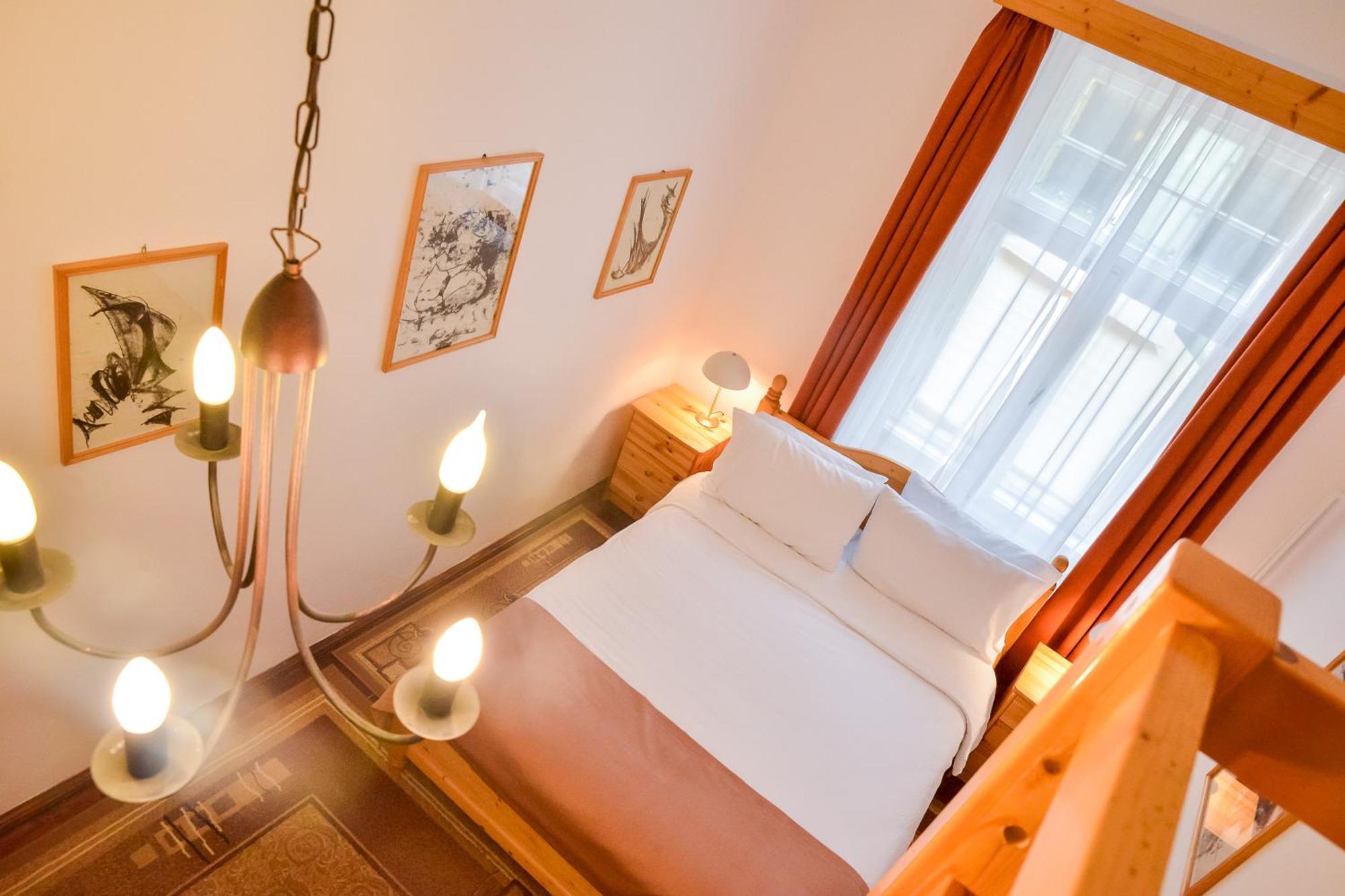 An Der Holztreppe Apartamento Sighişoara Exterior foto